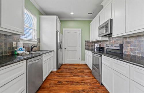 Spacious Beach Retreat Sleeps 25 Perfect for Families Groups - Foto 4