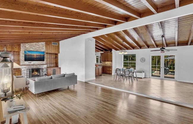 Casa Natalia 3 Bedroom Home With Pool Near Hard Rock Casino - Foto 6