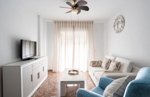 Ronda Suites 193 junto a hospitales y cerca centro con Parking Gratis - Foto 28