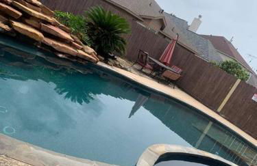 Modern home with beautiful pool - Foto 27