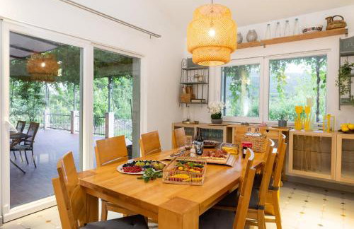 Villa Eleona with private pool and garden - Photo 33