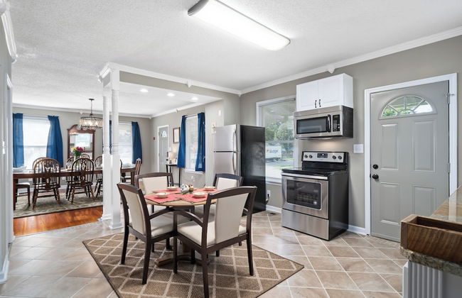 Blissful on Bradley - Photo 16