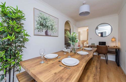 Newport - Sleeps 8 - Private Parking - Foto 25