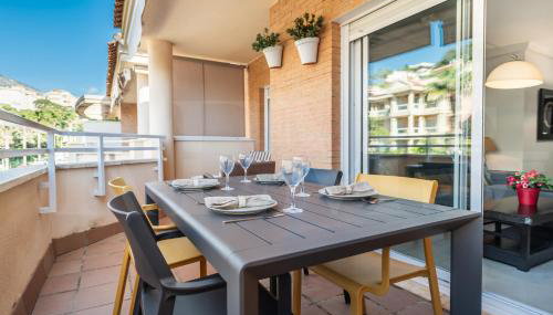 Seaside stay with large terrace, pool & parking REMS - Foto 3