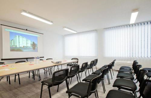 Séjours & Affaires Lyon Saint-Nicolas - Photo 12