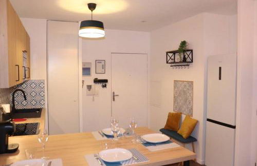 Les cèdres -Tram A 50 mètres, Bordeaux à 5 minutes, parking - Foto 11