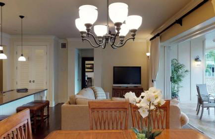 F211 Second Floor 3-bedroom Poolside Lanai - Foto 22