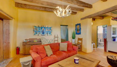 Santa Cruz Home with Mountain Views! - Foto 5