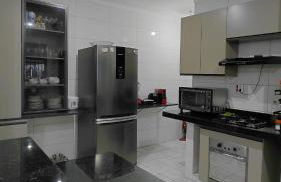 Casa com piscina, ar condicionado, churrasqueira, estacionamento, pet friendly - Foto 48