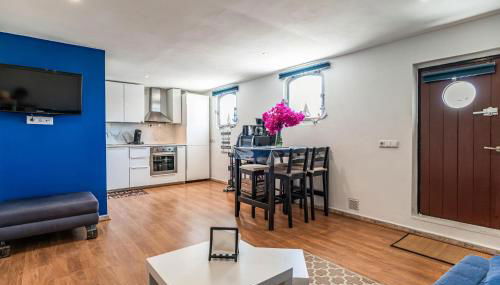 Nice Home In San Juan De Los Terrer - Foto 4