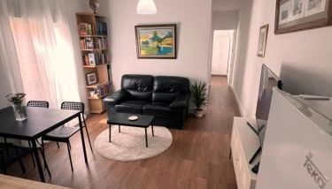 Soñar en la Plaza Cervantes 4 - Foto 2