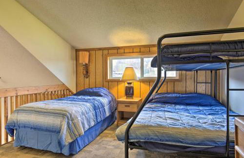 Upson Ski-InandSki-Out, End-Unit Cabin with Fireplace! - Foto 22