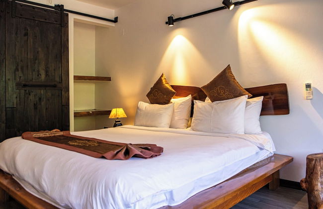 Victory Road Villas - Photo 6