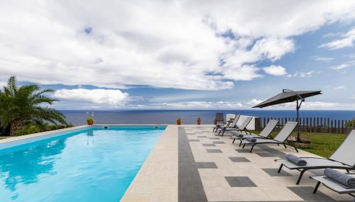 Grande Mar Villa - Photo 3, sunbed