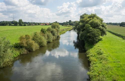Top Apartment in Kranenburg - central & quiet - terrace and large windows - incl parking, fast WiFi, Box-Spring bed, washer & dryer, Netflix - Foto 35