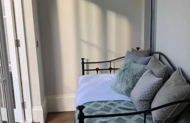 Stylish 3-bedroom flat in Kensington - Foto 35