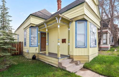 The Zinnia Victorian Charm with Mountain Views - Foto 7