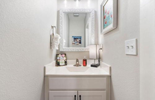 Private Hot Tub, Lake View, 34400 of Free Daily Tickets, Unique Floor Plan! - Foto $