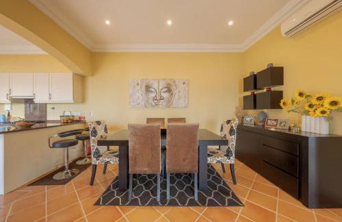 Villa Bougainvillea Palheiro Village by Holiday Rental Madeira - Foto 37