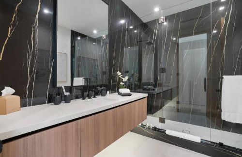 Linda Flora - Bel Air Oasis with Rooftop Deck - Foto 42