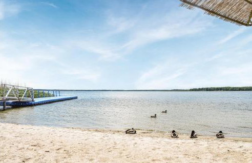 4 Bedroom Gorgeous Home In Nowe Warpno - Foto 38