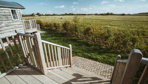 Hornington Manor Luxury Shepherd Huts - Foto 3, Garden view