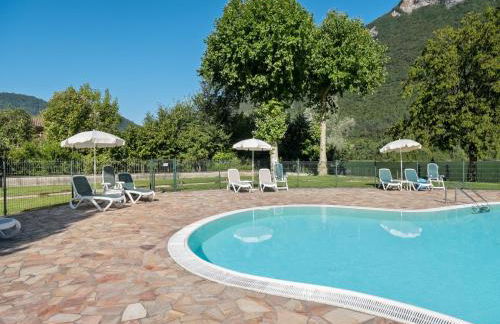 Spacious apartment in Idro with shared pool - Foto 115