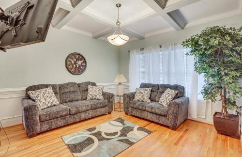 High Point Home about 1 Mi to Oak Hollow Lake! - Foto 4