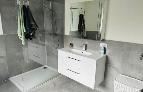 Moderne FerienWohnung NeuBau Merzig - Foto 19