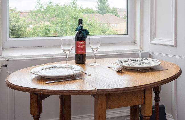 Beautiful City Center 2 Bed Apartment with Park View - Foto 12