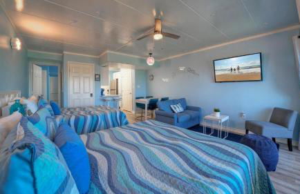 Oceanfront Condo w/ Private Balcony Pool + Tennis Bubbly Blew by Avantstay - Foto 32