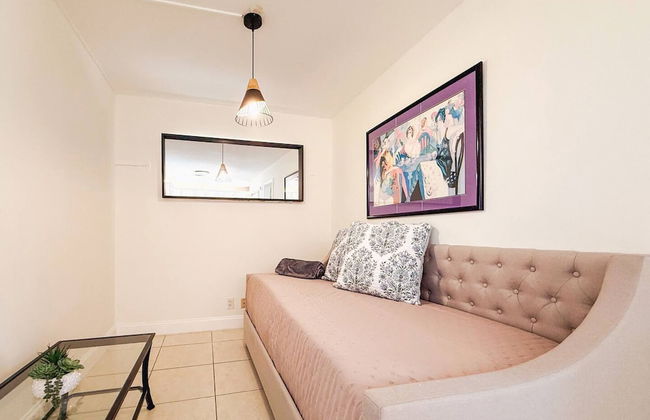 Waterfront Florida Vibes and Views - King Bed - Foto 27