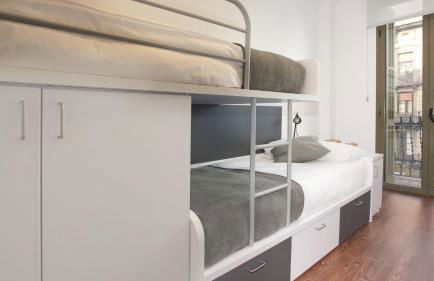 AB Montjuic - Foto 19