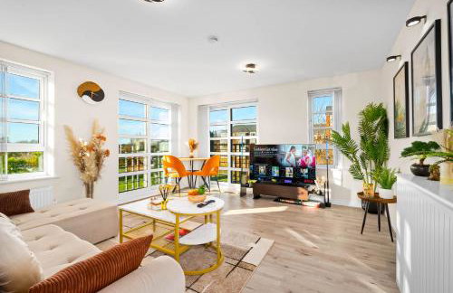 Dote Haven Stylish 2 Bed Apartment - Free Parking and Free High Speed WIFI - Foto 1