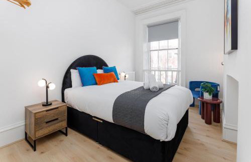 Flatzy - City Centre Mansion 2, Sleeps 22, 4 Baths - Foto 62