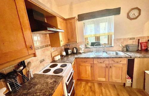 RURAL stone barn with Log Burner, tranquil setting - Foto 8