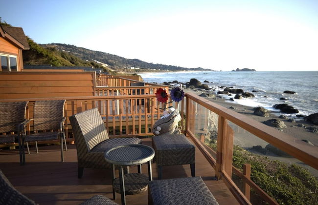 Ocean Front Cabin 14 w Jacuzzi Gorgeous Views - Photo 7