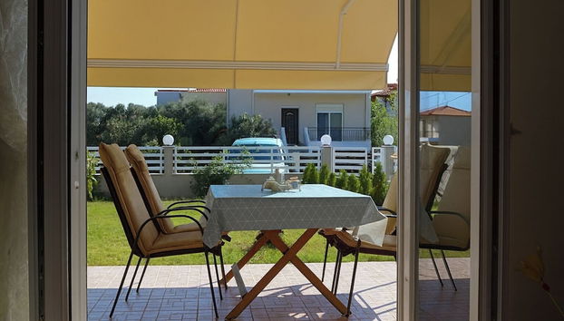2 Bed-sleeps4-garden-parking-pets-aircon - Foto 2, Profilbild