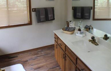 Kathys Cabin, King Bed, Hot Tub, Near-NAU & Downtown attractions, Perfect Year-Round Mountain Getaway - Photo 27