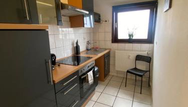 Ruhige Dachgeschosswohnung in Nickenich - Foto 1, stove, pet friendly