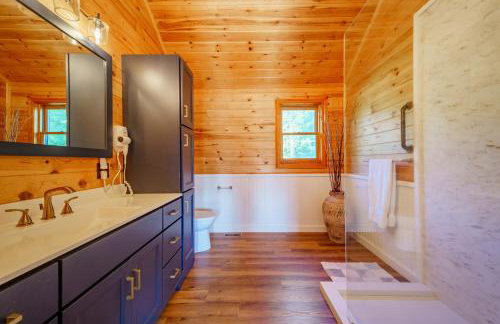 Adirondack Alpine Cabin with Hot Tub, Near Whiteface, Lake Placid, Game Rm, Fenced Yard, Views - Foto 35