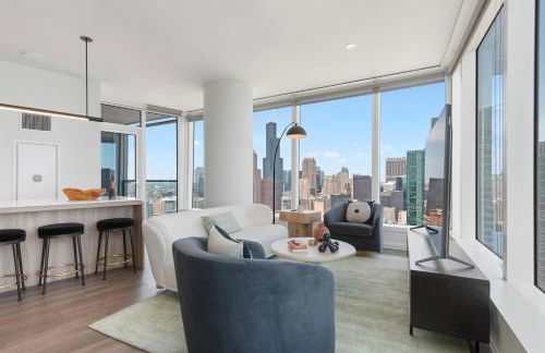 Lux Apts with Lake Views and Top Amenities - Foto 13