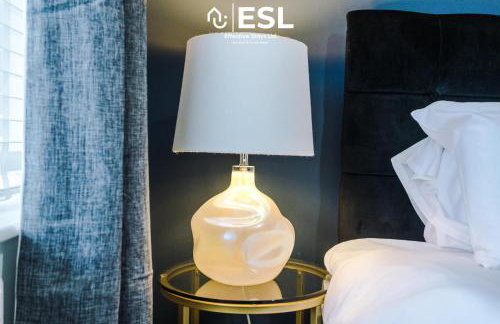 Open Plan - 3 Bedroom House - Garden and Outdoor Seating - Driveway Parking - Short Drive to City Centre - Foto 19