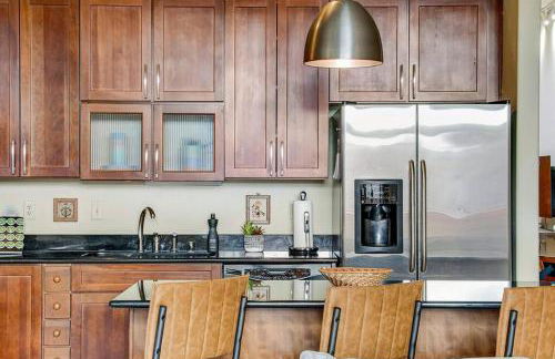 The Owl's Nest @ Manitou: Mtn Views on Main Street - Foto 49