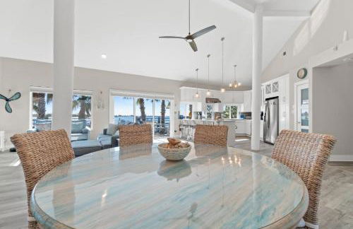 New! Pirate`s Cove! Waterfront! 2 Dog Friendly, Free Activities Included! - Foto 19