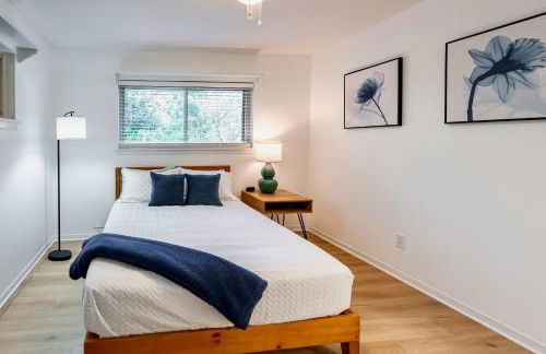 1 Mi to Campus! Creekside Austin Home with Game Room - Foto 11