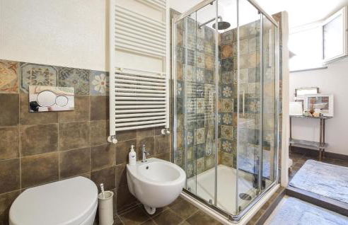 Nice Apartment In Santo Stefano Belbo - Photo 24