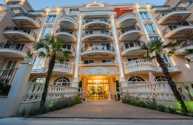 Venera & Anastasia Palace Apartments - Photo 51