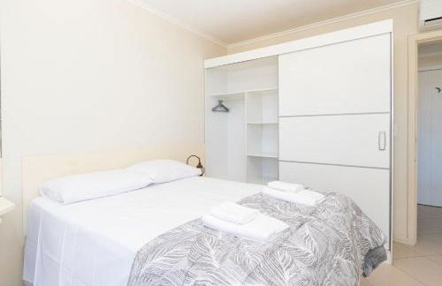 Apartamento com Vista Mar e Acesso a Praia YY4578 - Foto 25