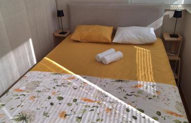 STUDIO APARTMAN MARKo C self-check in,frre parking - Foto 1